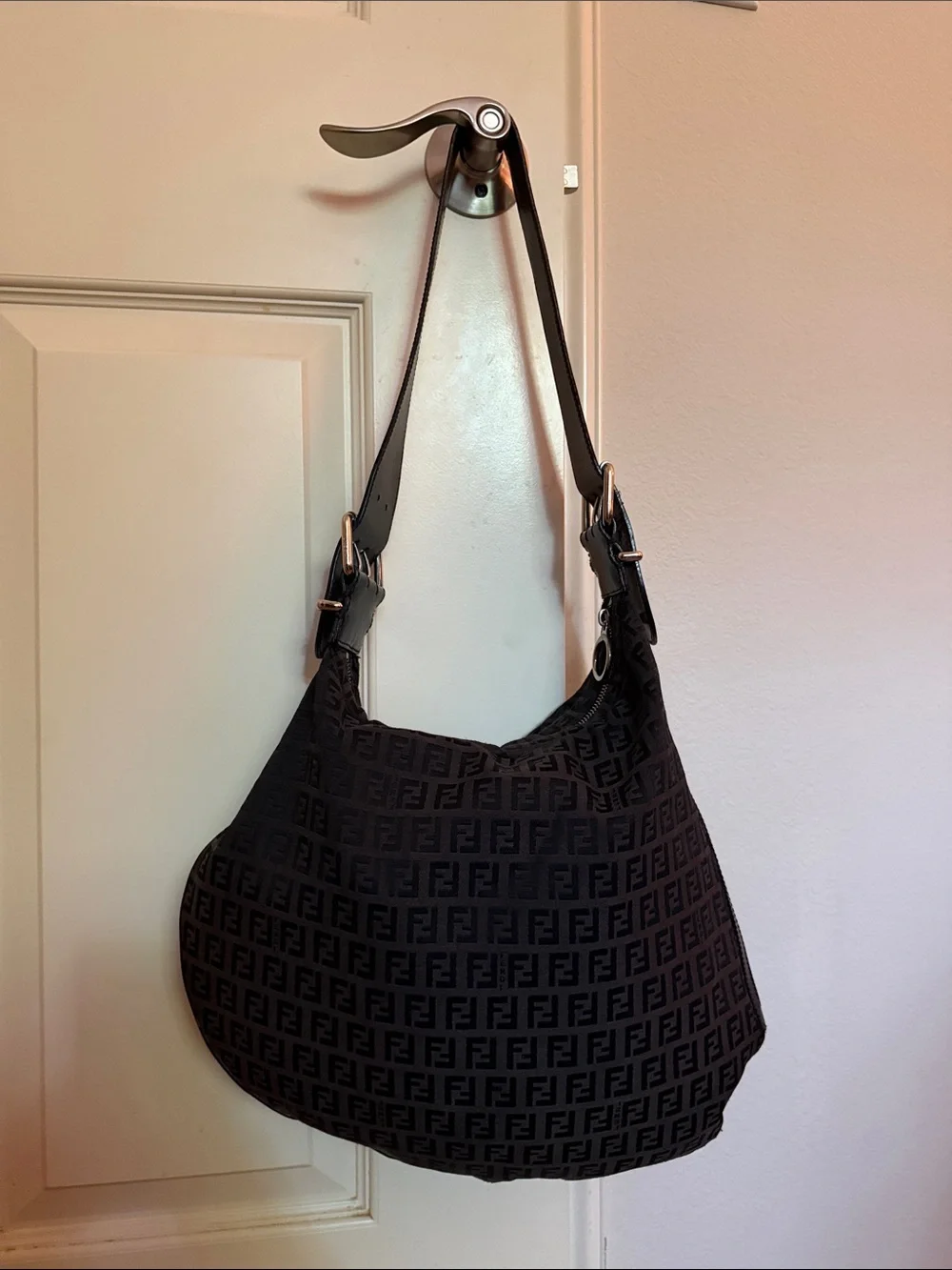 Vintage Fendi Black Zucchino Large Oyster Hobo Bag
